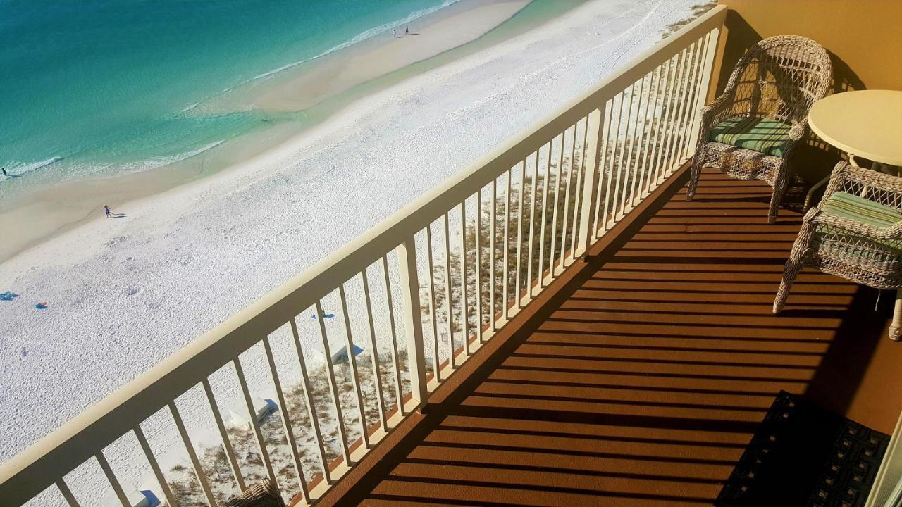 Pelican Beach Resort Rentals Destin Exterior photo